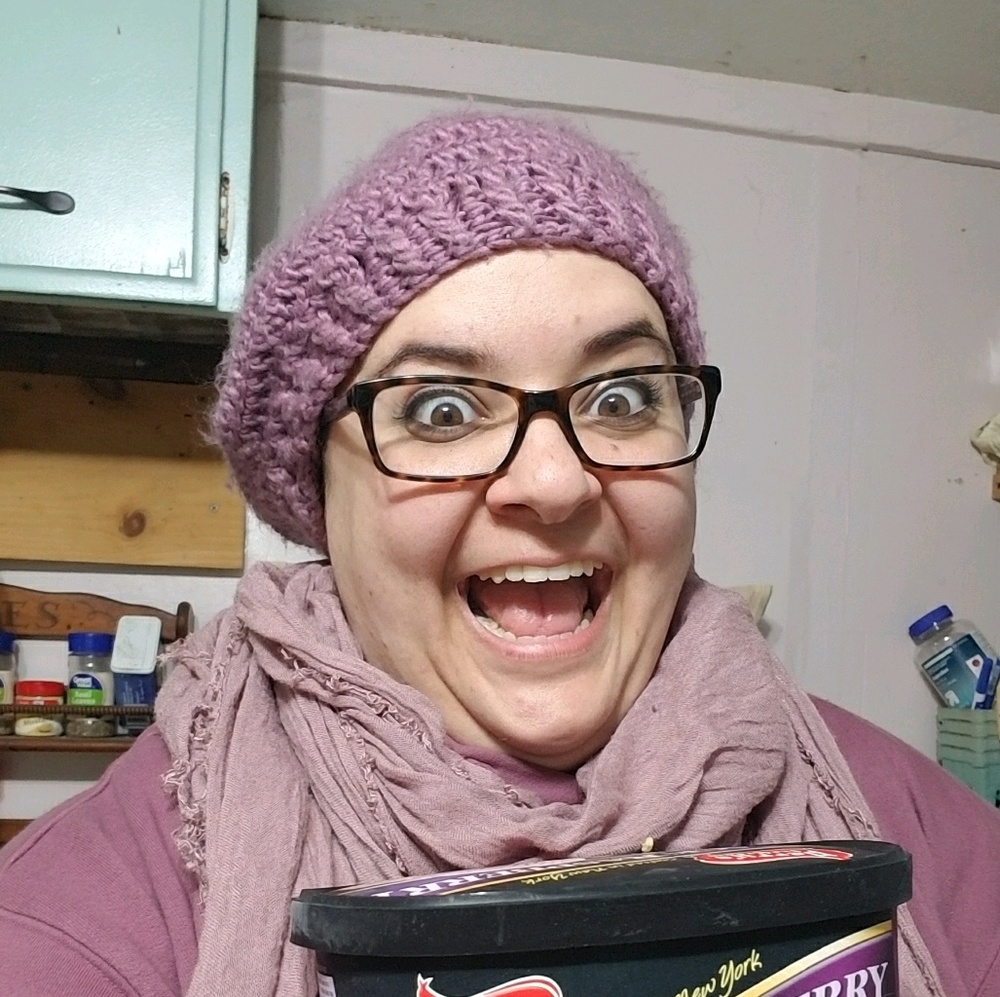 Meet your Posher, Leah